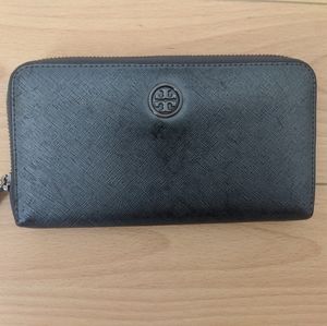 Tory Burch Ologram Gunmetal wallet